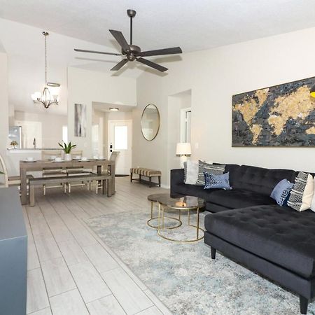 Lilys Stylish Villa Close To Disney Ideal For Long Stays Orlando Bagian luar foto