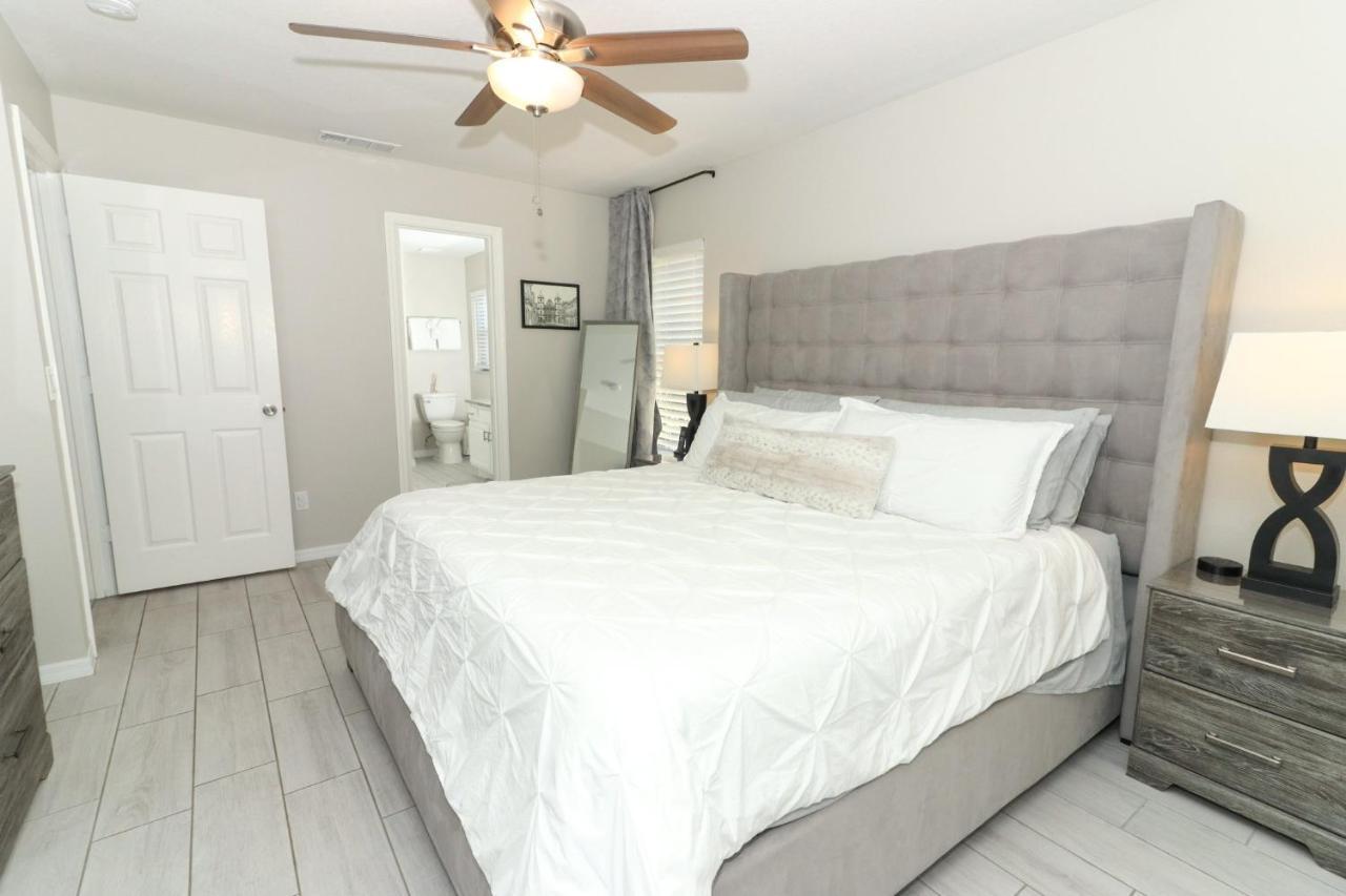 Lilys Stylish Villa Close To Disney Ideal For Long Stays Orlando Bagian luar foto